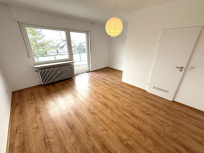 Schlafen mit Zugang zum zweiten Bad